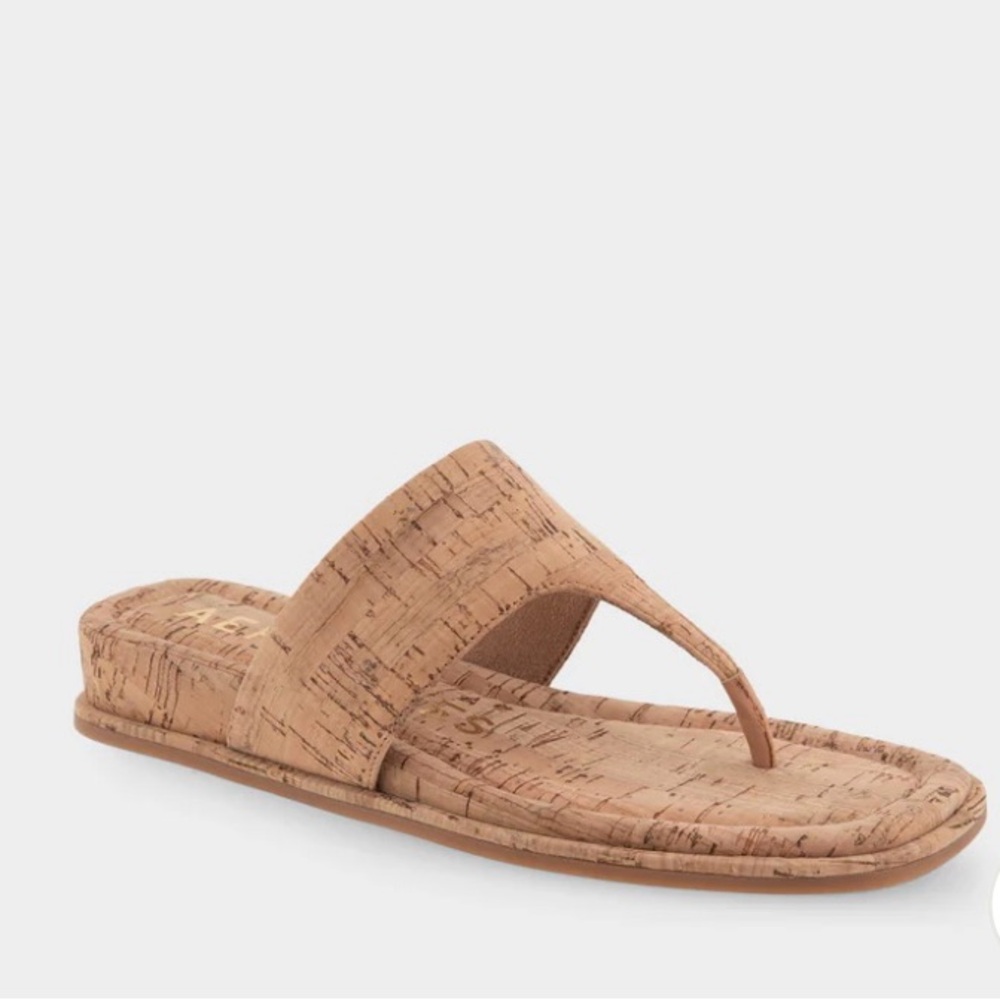 NWT AEROSOLES Cork Tan Sandals Sz 8